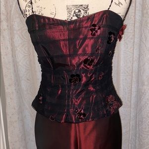 Gorgeous! Kay Unger Top and Shelli Segal skirt. Formal prom ready!